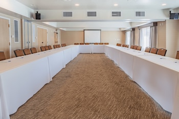 holiday inn express and suites san jose morgan hill