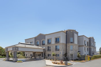 Holiday Inn Express & Suites San Jose-Morgan Hill,Santa Clara>>Morgan Hill,3 star
