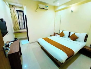 hotel sai srushti by neem square