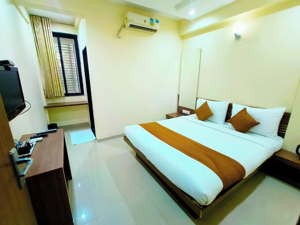 hotel sai srushti by neem square