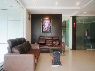 Hotel Sai Srushti By Neem Square,Pimpal Wadi Road,3 star