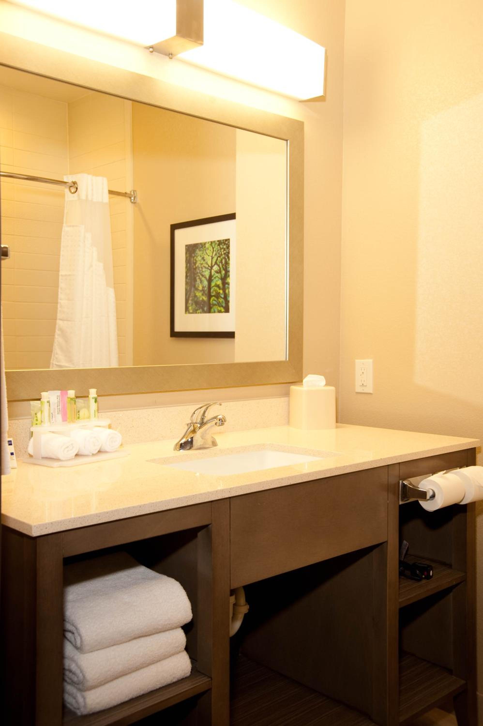 holiday inn express hotel and suites schulenburg by ihg