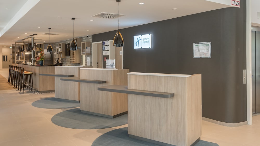 holiday inn express hotel and suites schulenburg by ihg