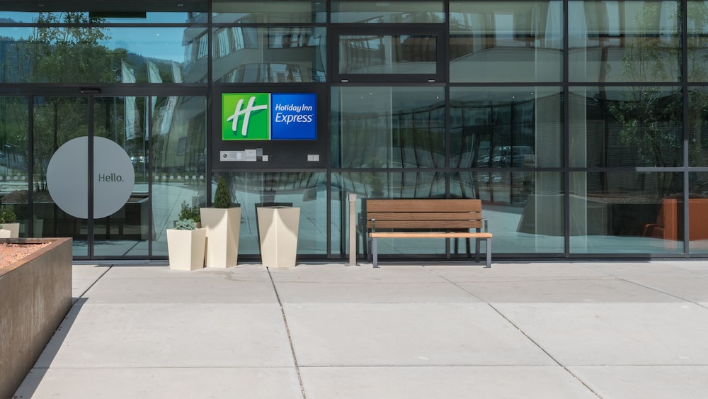 holiday inn express hotel and suites schulenburg by ihg