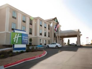 holiday inn express hotel and suites schulenburg by ihg