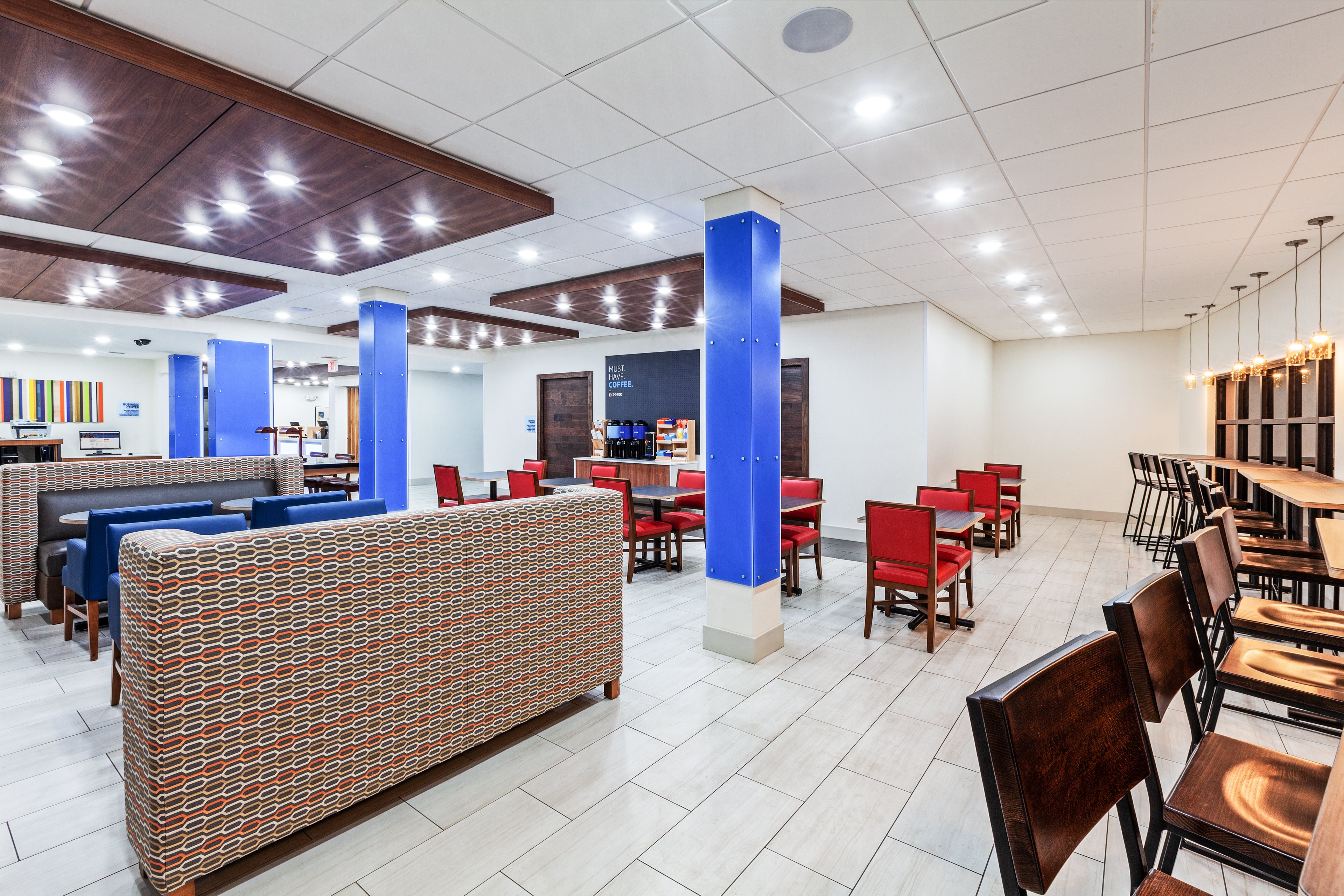 holiday inn express hotel and suites sealy by ihg