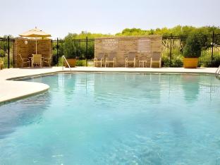 holiday inn express and suites selma by ihg