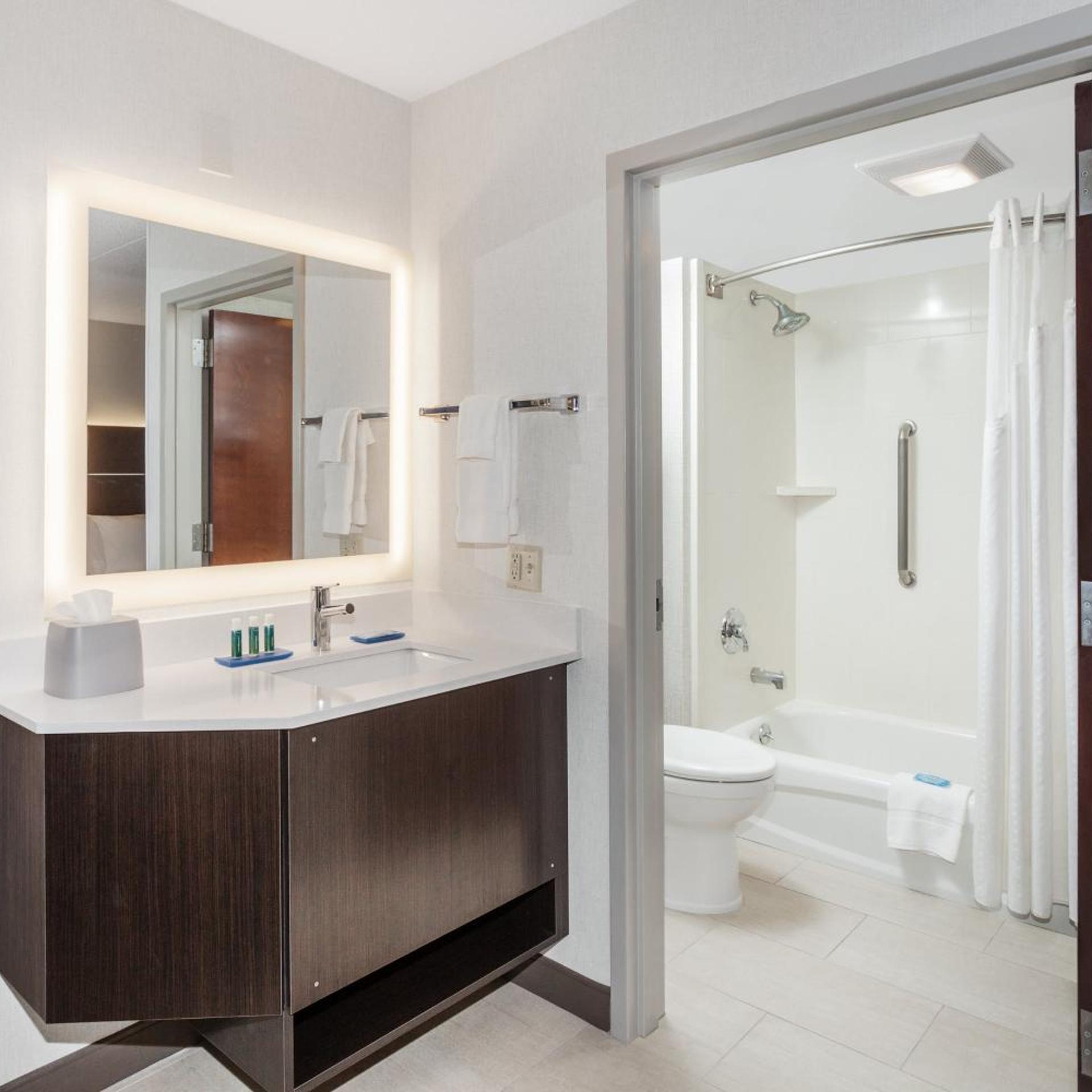 holiday inn express hotel and suites south portland by ihg