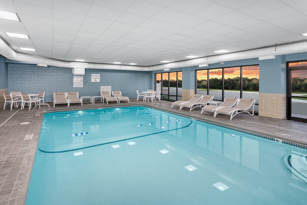 holiday inn express hotel and suites south portland by ihg