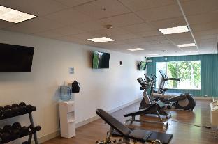 holiday inn express hotel and suites sparta by ihg