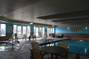 Holiday Inn Express Hotel & Suites Sparta By Ihg,Menard>>Chester,3 star