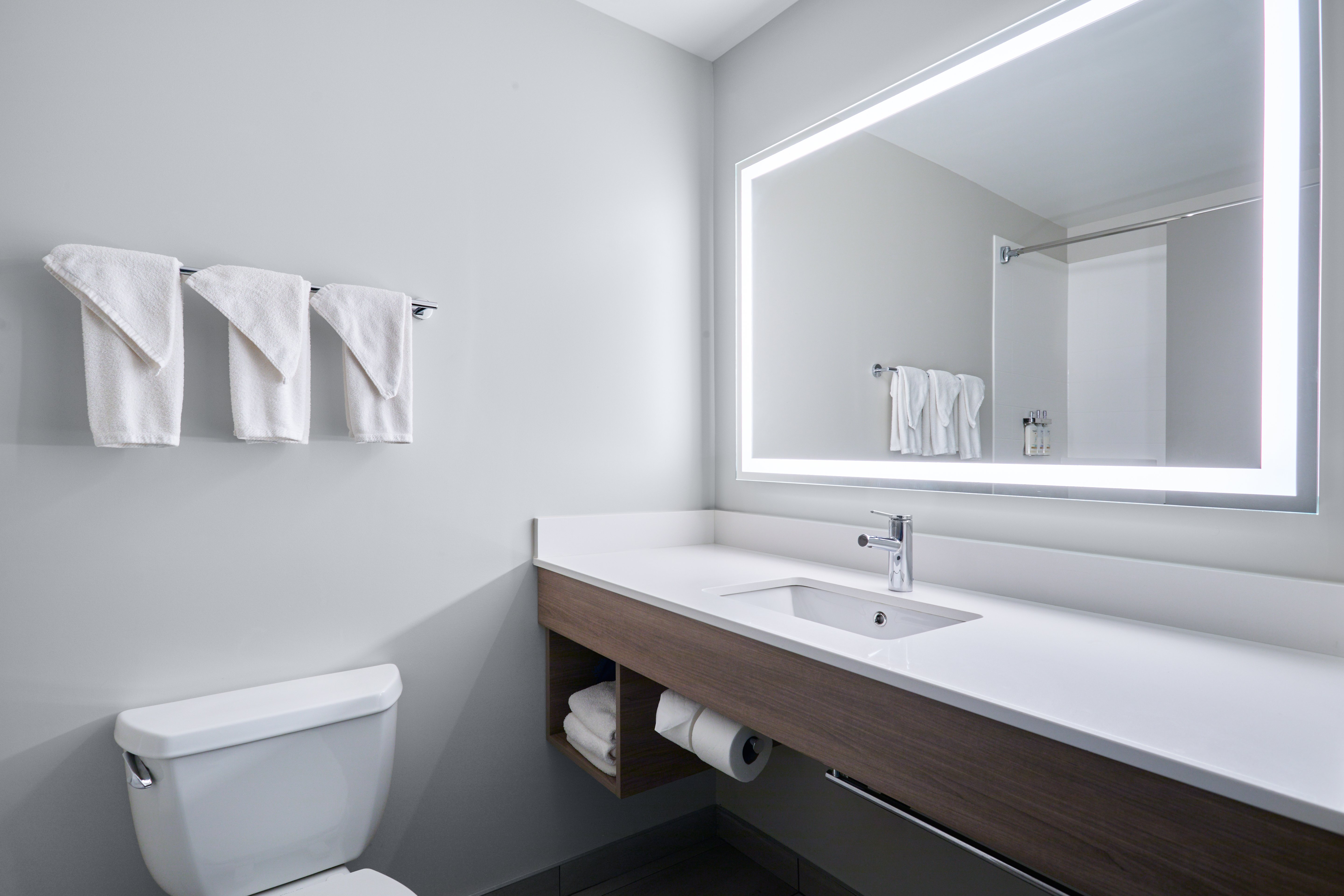 holiday inn express hotel and suites swift current by ihg