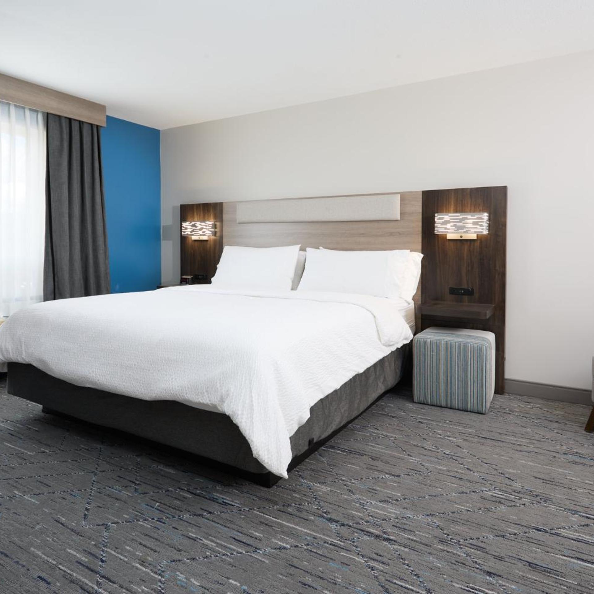 holiday inn express hotel and suites swift current by ihg