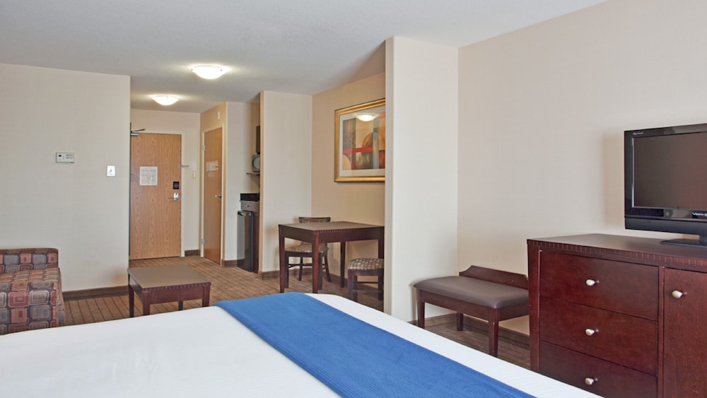 holiday inn express hotel and suites swift current by ihg