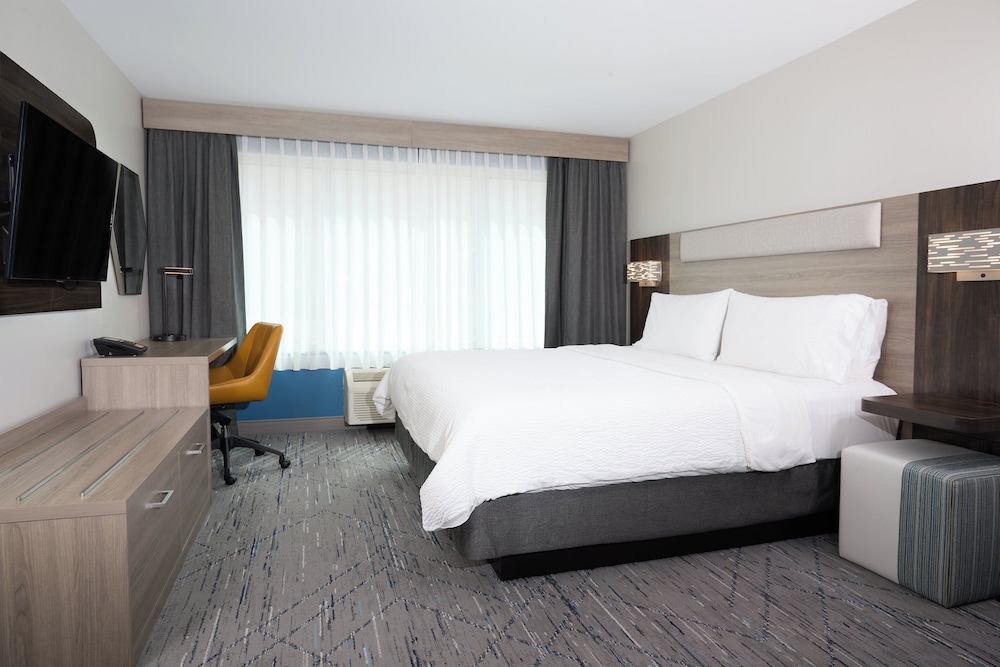 holiday inn express hotel and suites swift current by ihg