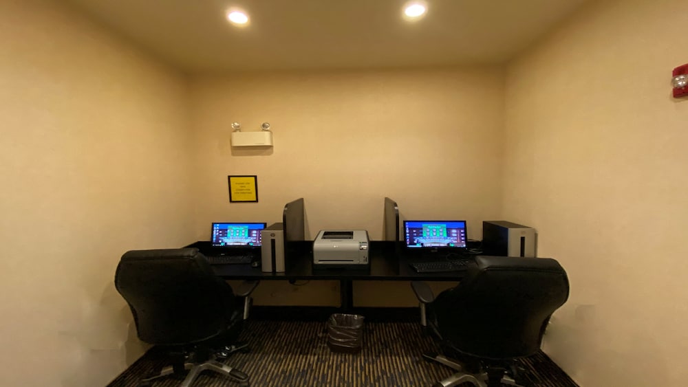 holiday inn express hotel and suites swift current by ihg
