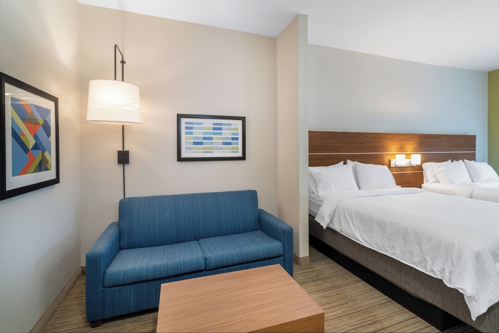 holiday inn express hotel and suites talladega by ihg