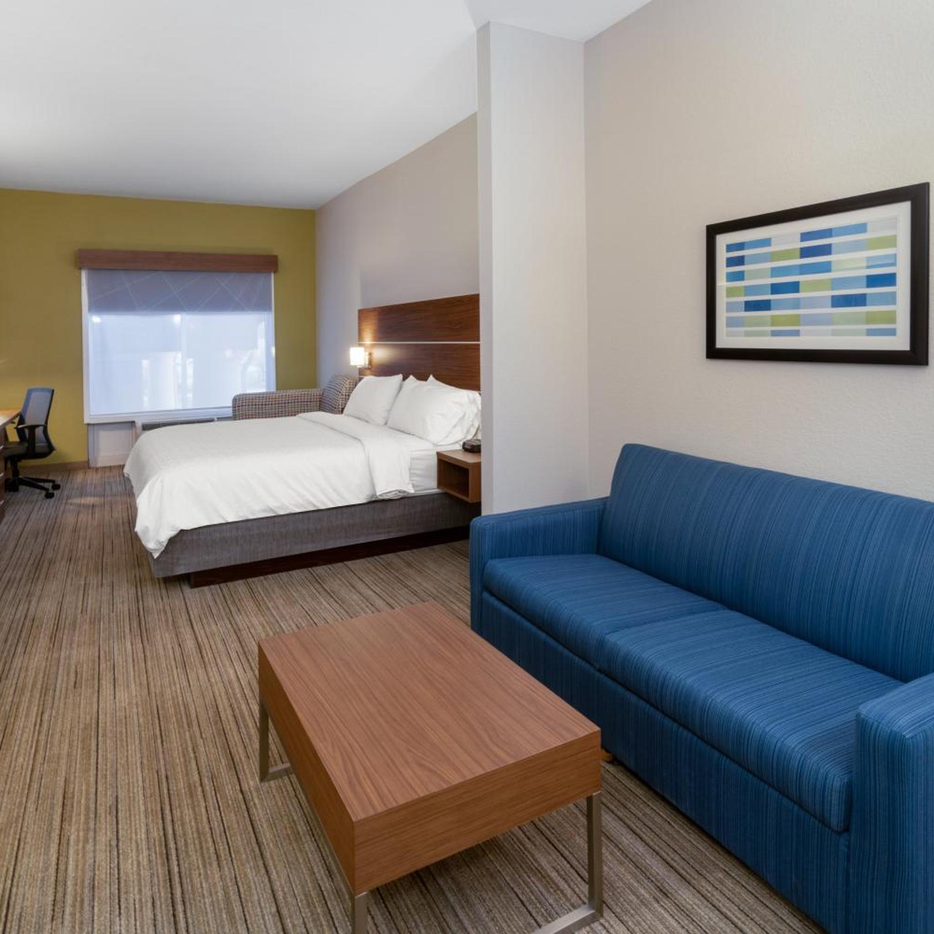 holiday inn express hotel and suites talladega by ihg