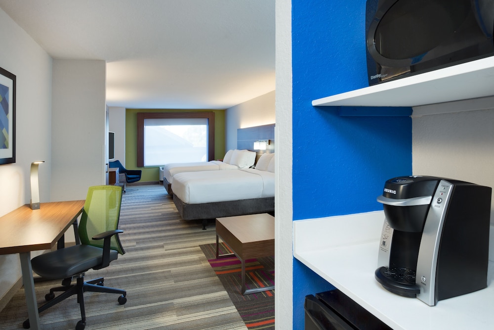holiday inn express hotel and suites tampa fairgrounds casino by ihg