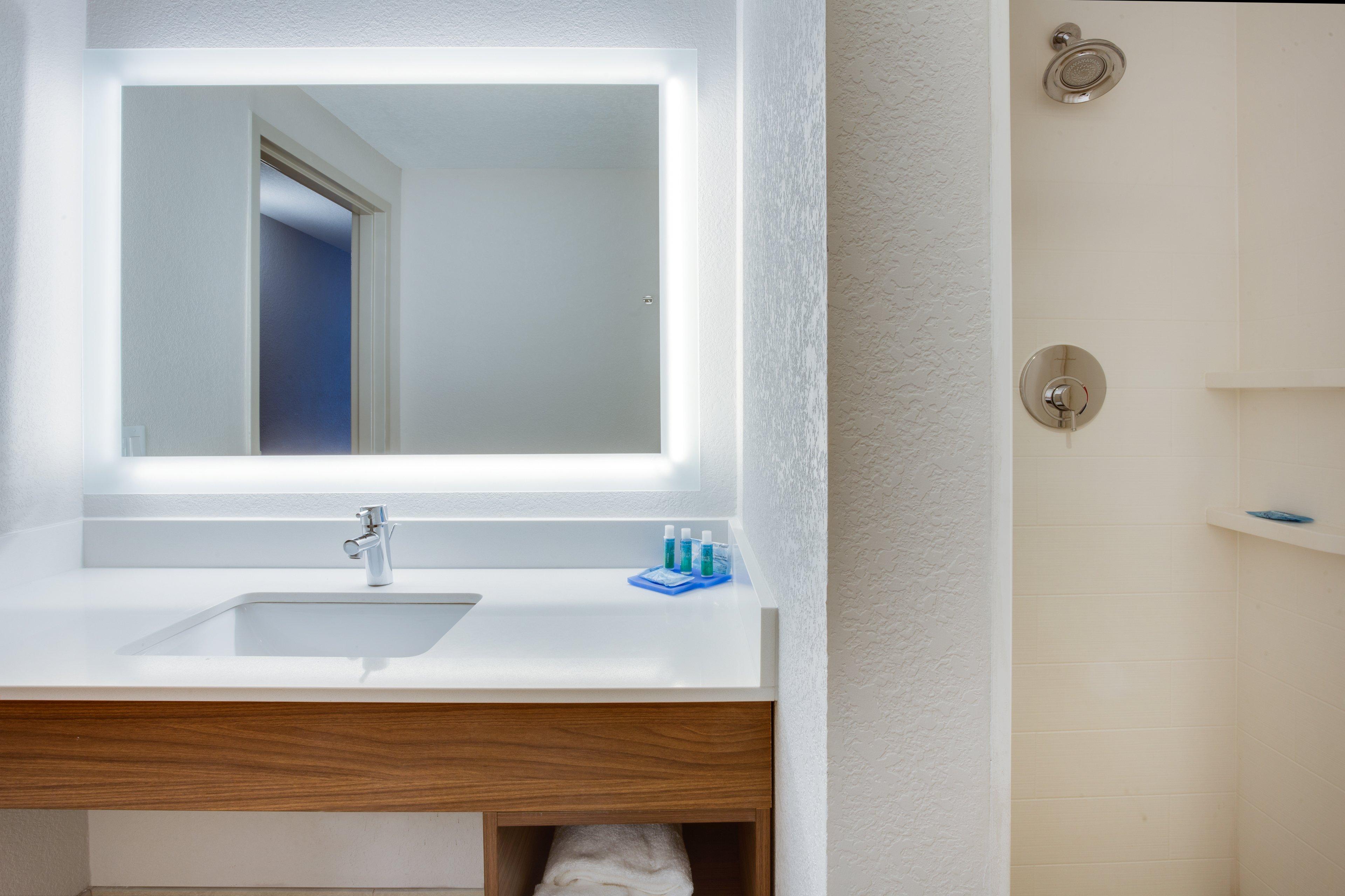 holiday inn express hotel and suites tampa fairgrounds casino by ihg