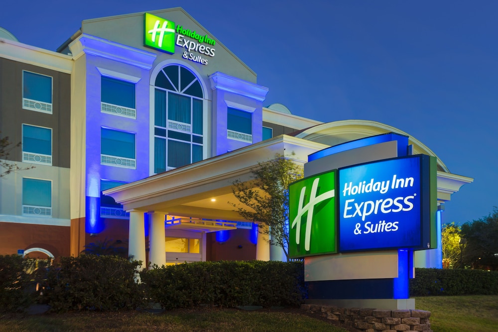 holiday inn express hotel and suites tampa fairgrounds casino by ihg