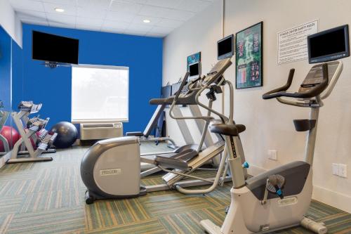 holiday inn express hotel and suites tampa fairgrounds casino by ihg