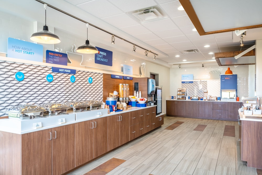 holiday inn express hotel and suites tappahannock by ihg
