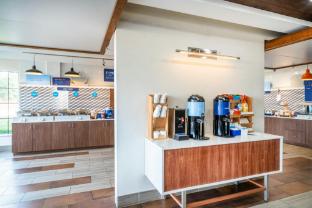 holiday inn express hotel and suites tappahannock by ihg