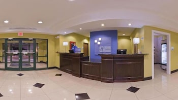 Holiday Inn Express Hotel & Suites Tell City By Ihg,Indiana>>Evansville,3 star
