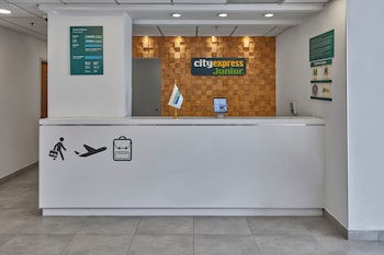 City Express Junior By Marriott Toluca Aeropuerto,Metepec>>Lerma,3 star
