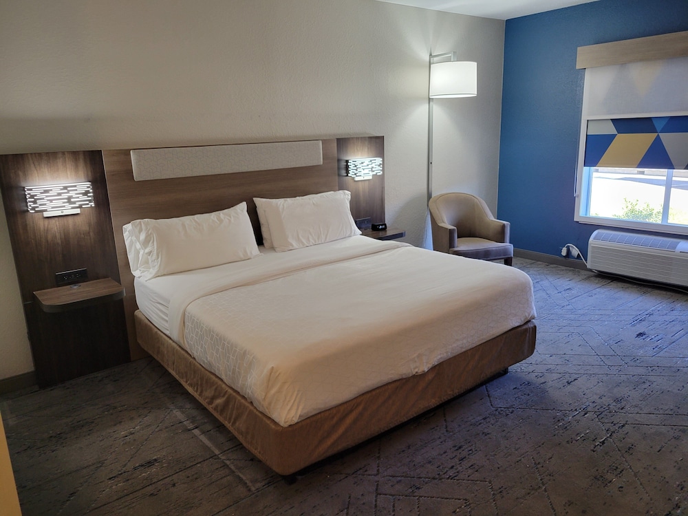 holiday inn express hotel and suites the villages by ihg