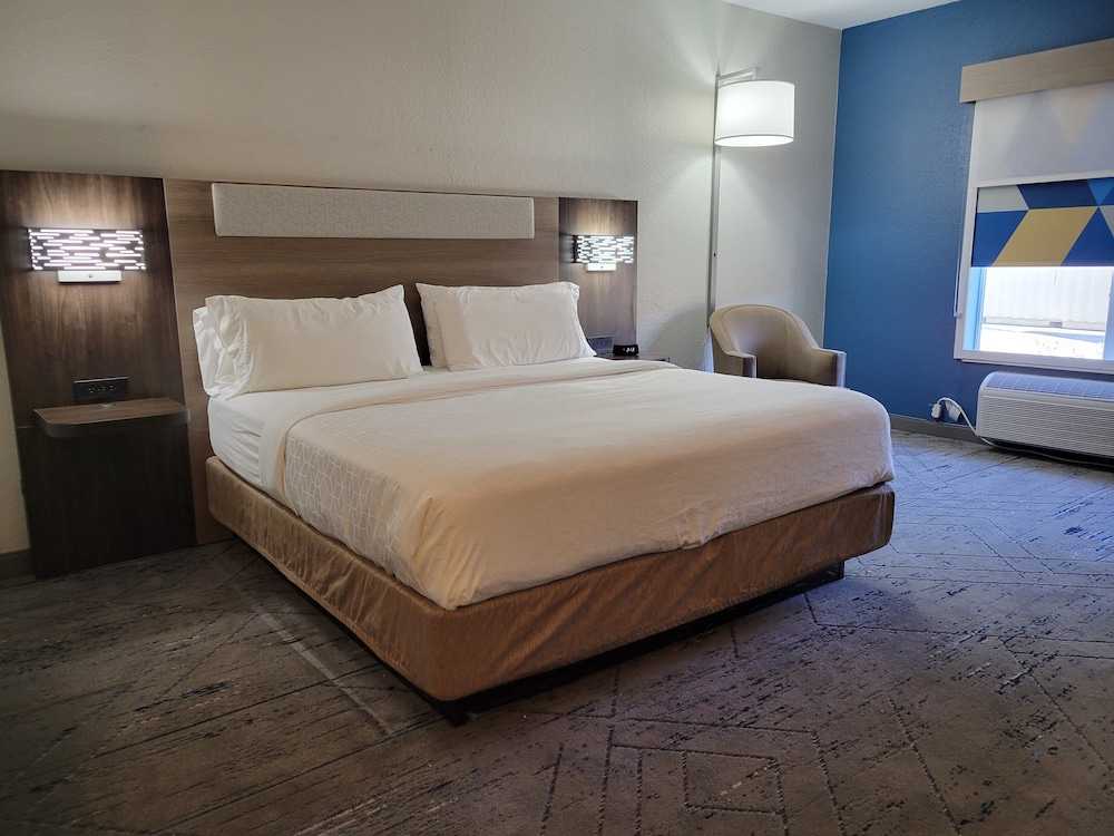 holiday inn express hotel and suites the villages by ihg
