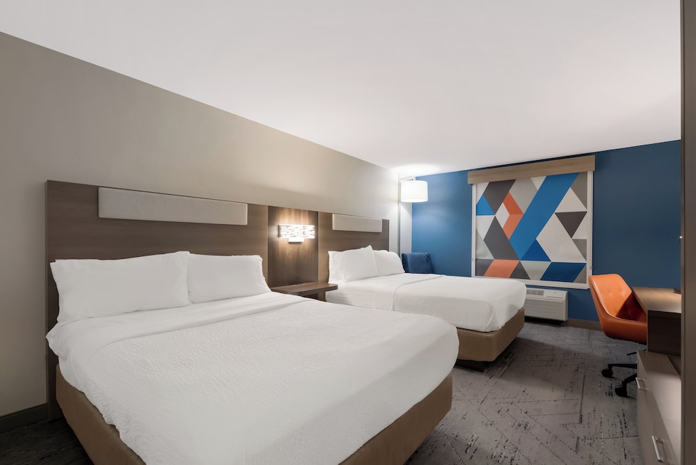 holiday inn express hotel and suites the villages by ihg