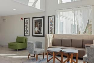 holiday inn express hotel and suites torrington by ihg