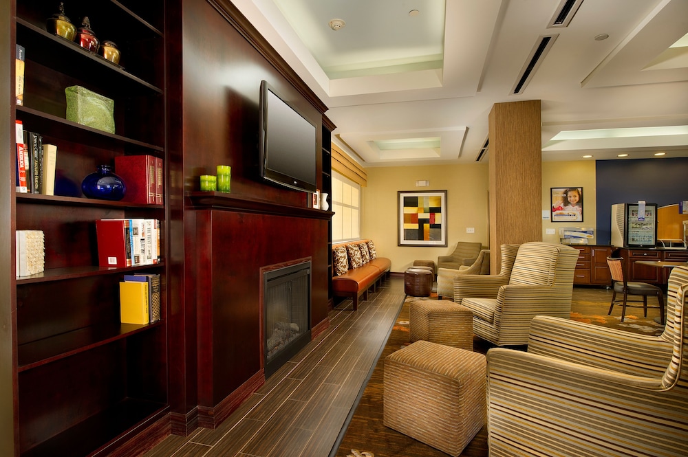 holiday inn express hotel and suites uvalde by ihg