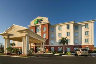 holiday inn express hotel and suites uvalde by ihg