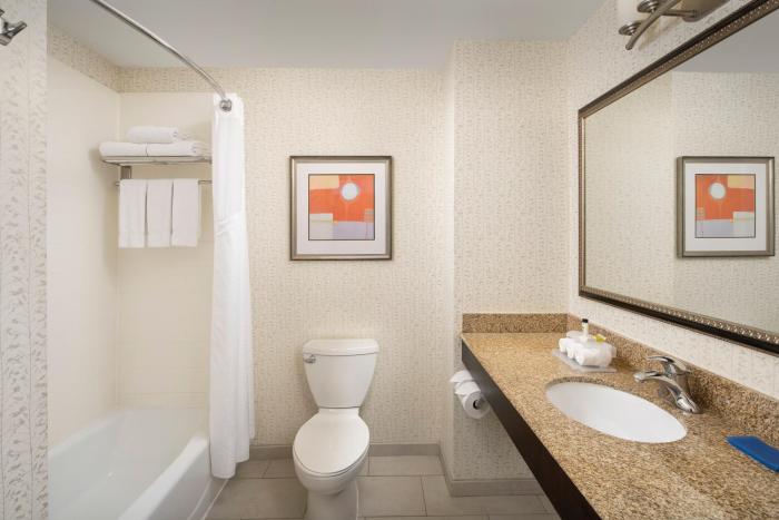 holiday inn express hotel and suites uvalde by ihg