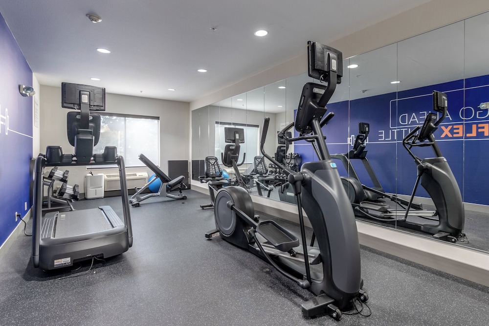 holiday inn express hotel and suites vancouver mall by ihg