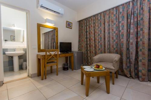 Hapi Hotel,Aswan Governorate>>Aswan,3 star