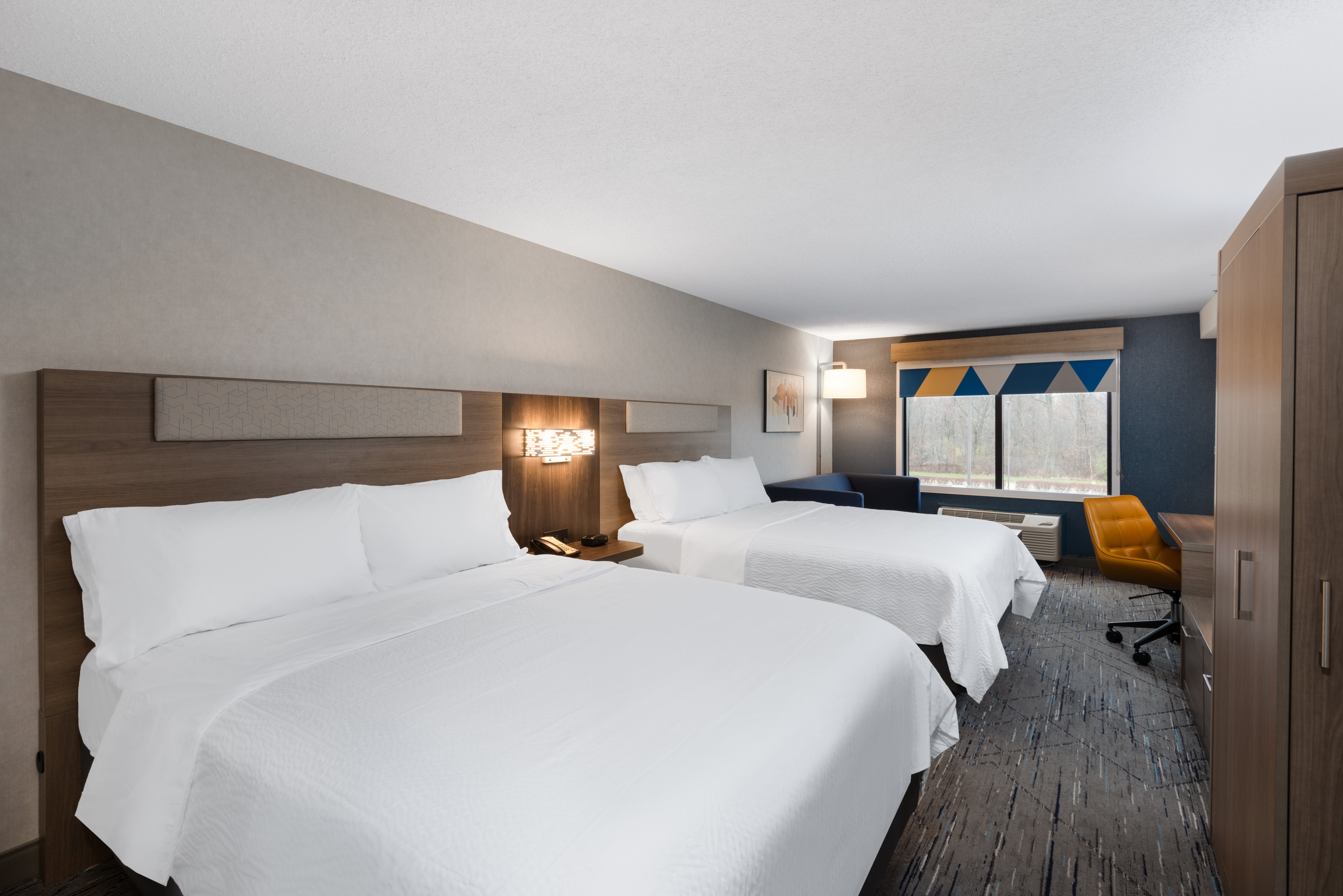 holiday inn express and suites wadsworth by ihg