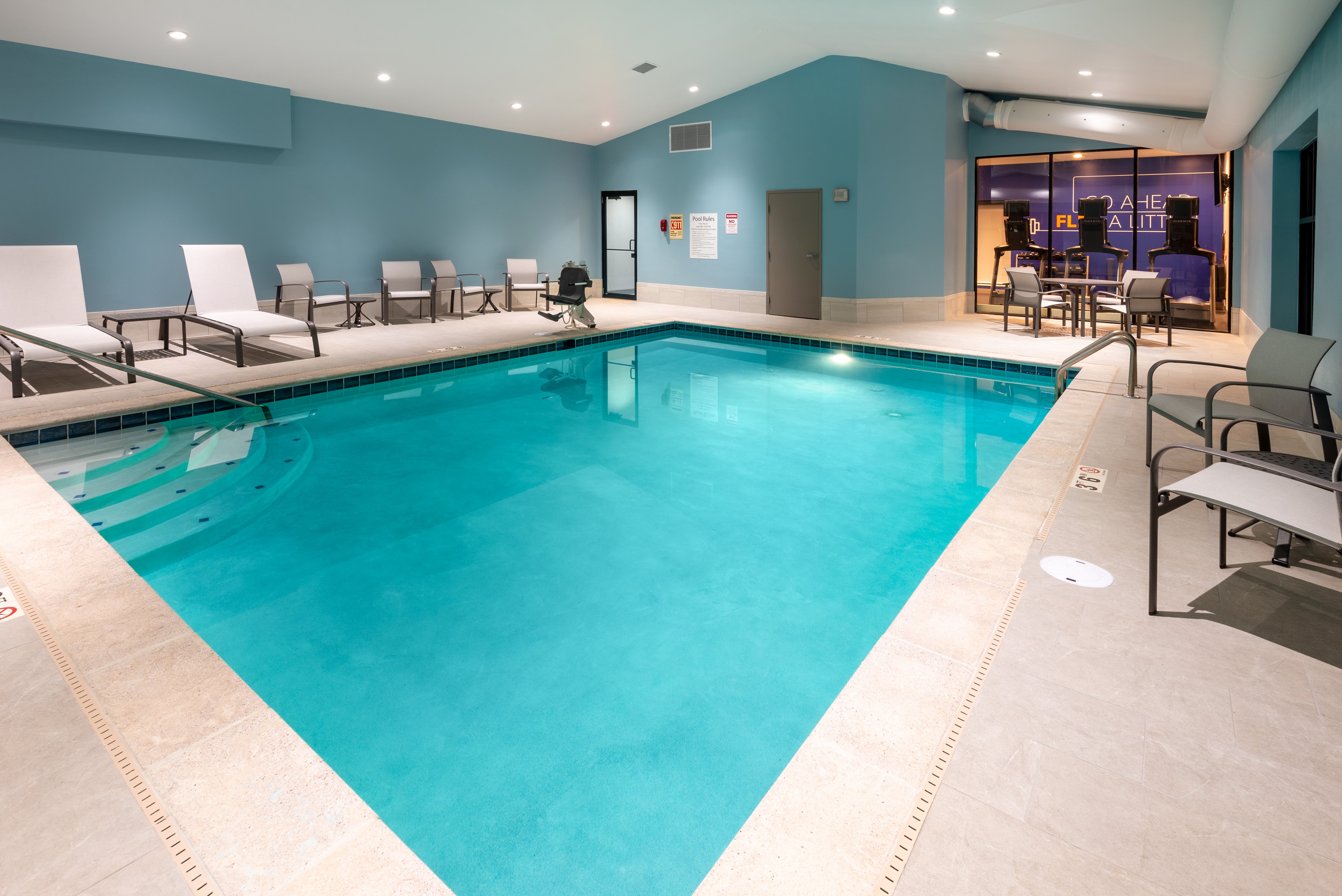 holiday inn express and suites wadsworth by ihg