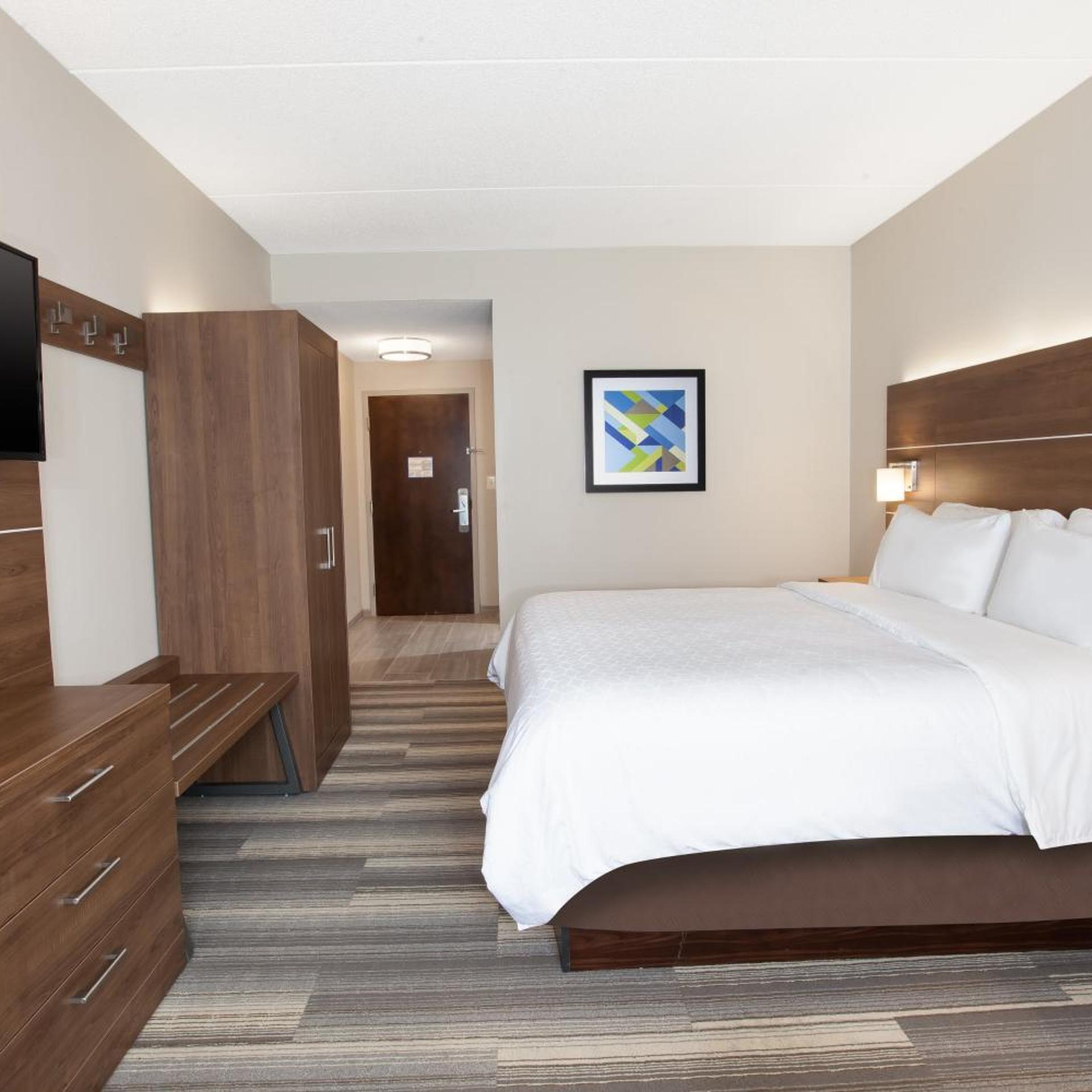 holiday inn express hotel and suites warrenton by ihg