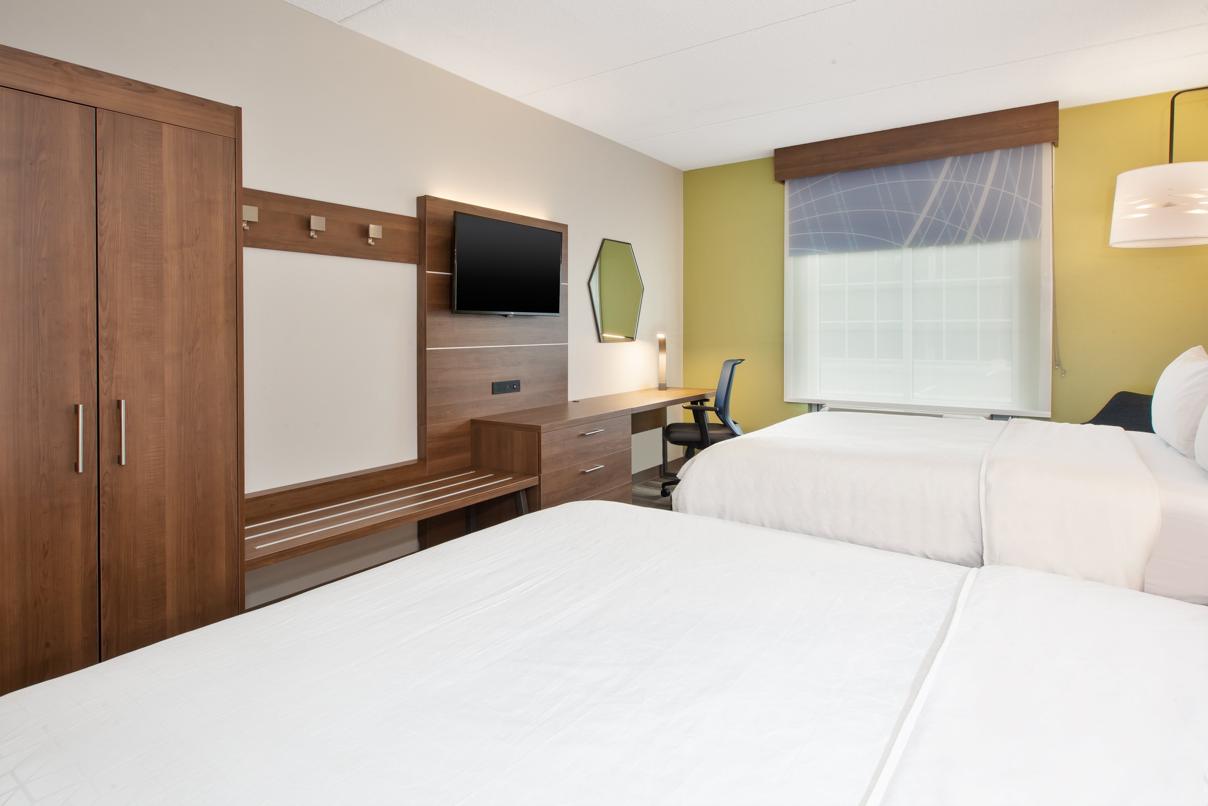 holiday inn express hotel and suites warrenton by ihg
