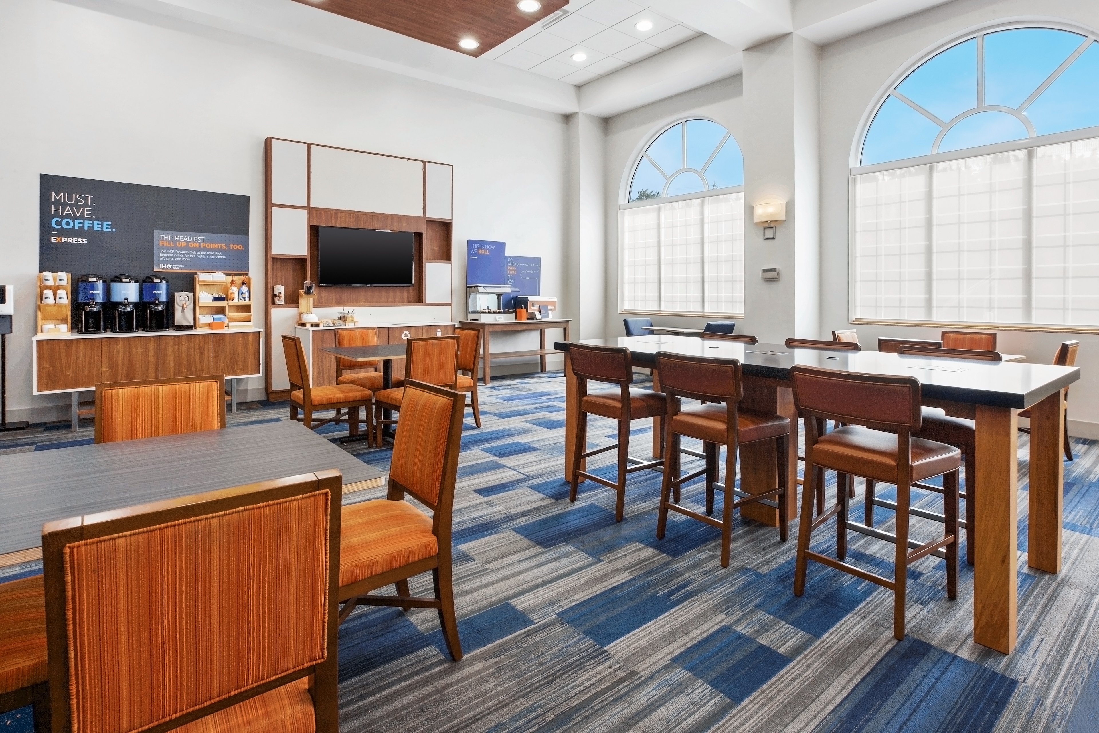 holiday inn express hotel and suites warrenton by ihg