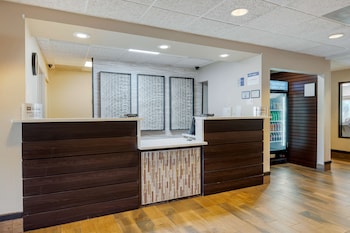 Best Western Plus Warsaw,Rochester>>Middlebury,3 star