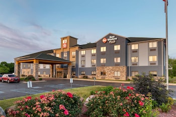 Best Western Plus Warsaw,Rochester>>Middlebury,3 star