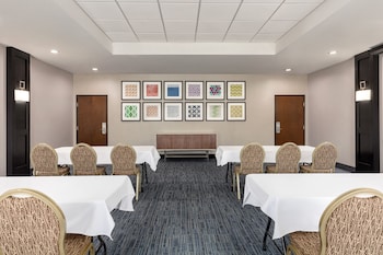holiday inn express hotel and suites waycross by ihg