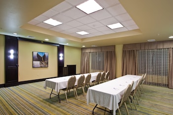 holiday inn express hotel and suites waycross by ihg