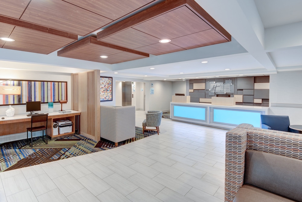 holiday inn express and suites west long branch eatontown