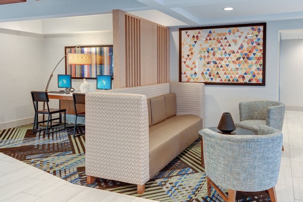 holiday inn express and suites west long branch eatontown